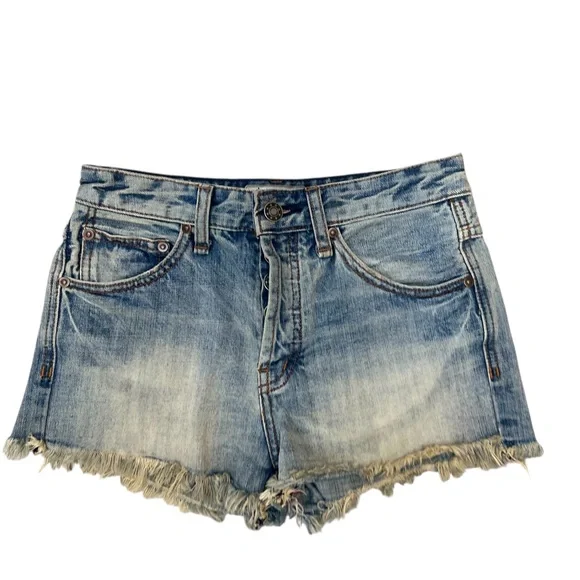 Free People High Waisted Denim Shorts Light Wash Distressed Size 24 NWOT - Picture 2 of 16